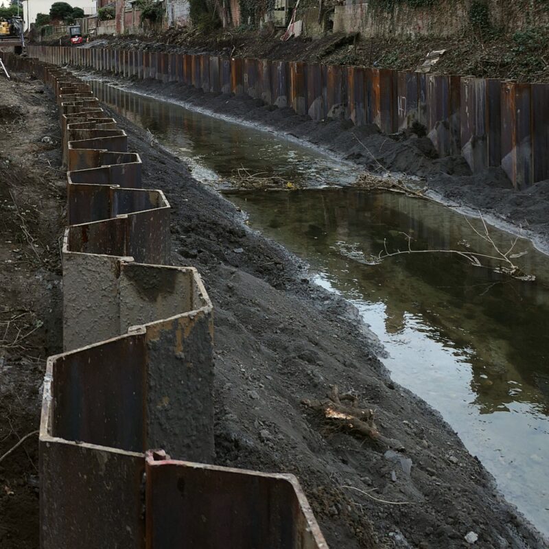 Sheet Pile Retaining Walls | Ivor King - The Piling People